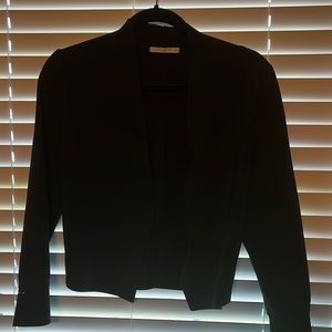 Beautiful knit jacket with detailing on the wrists